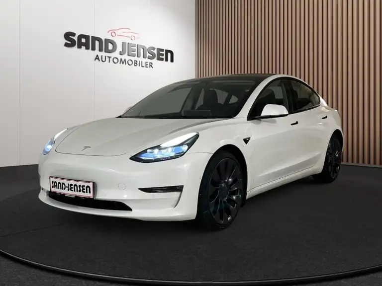 Tesla Model 3 Performance AWD