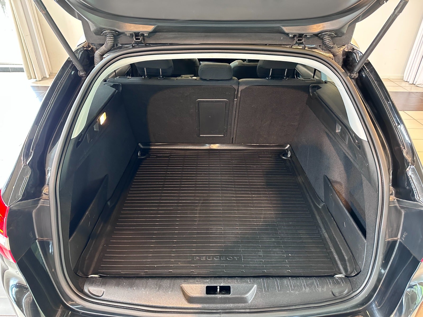2018 Peugeot 308
