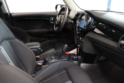 MINI Cooper SE Classic Trim