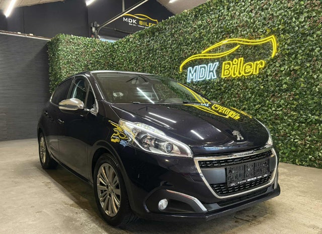 Peugeot 208 1,6 BlueHDi 100 Allure Sky