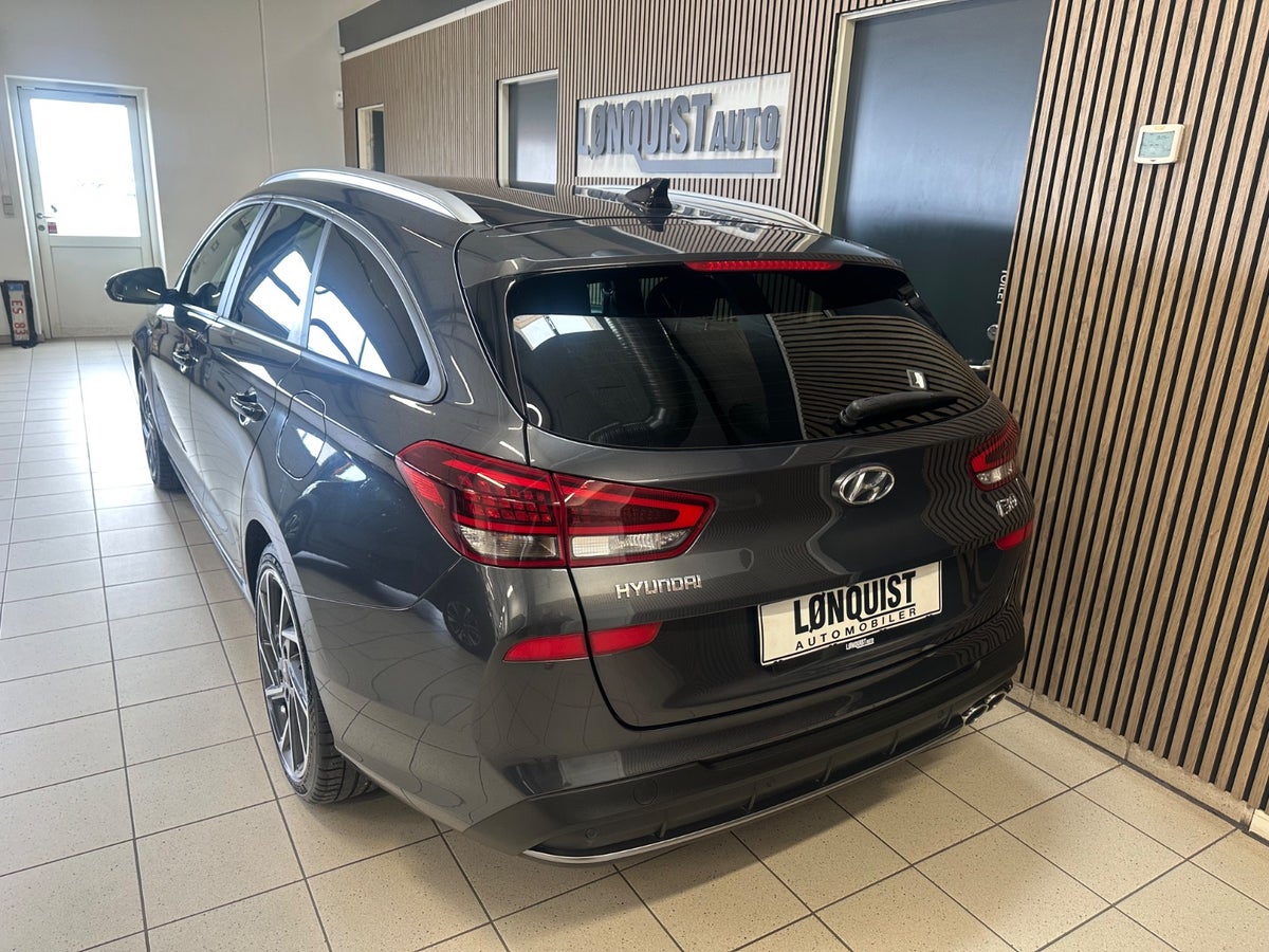 Hyundai i30 T-GDi mHEV N-Line stc. DCT Hyundai i30 T-GDi mHEV N-Line stc. DCT
