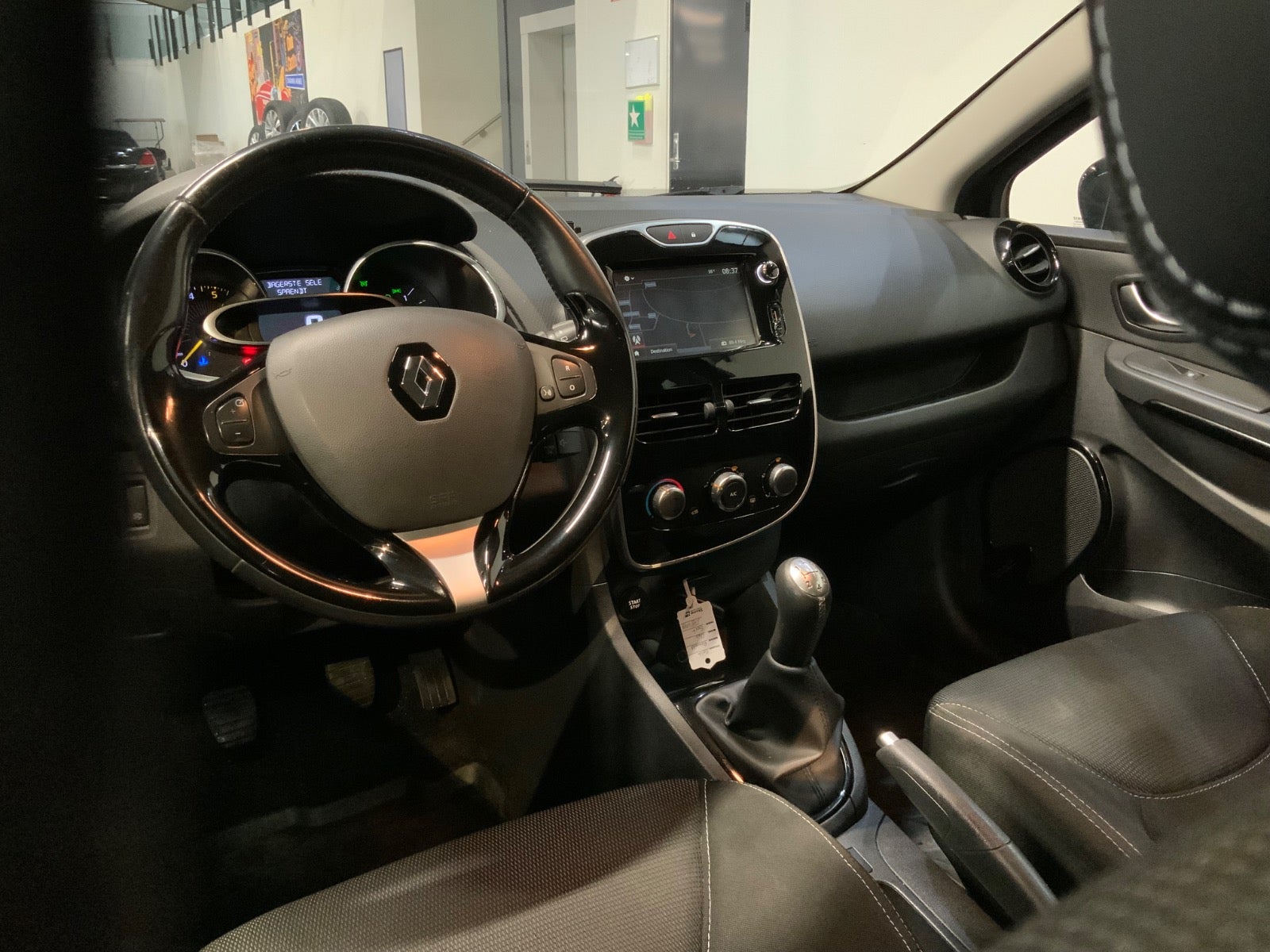 Renault Clio IV (7/8)