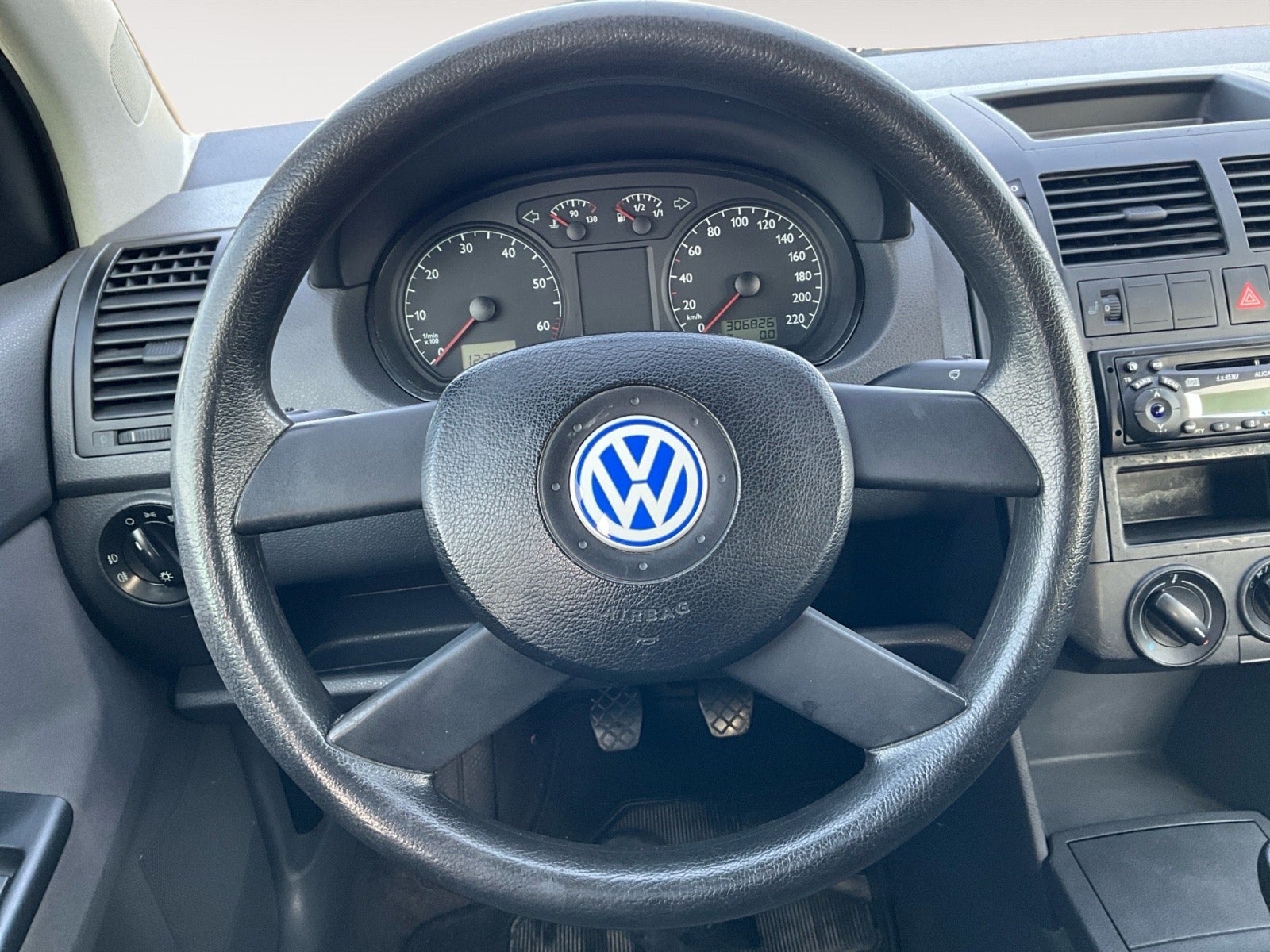 VW Polo
