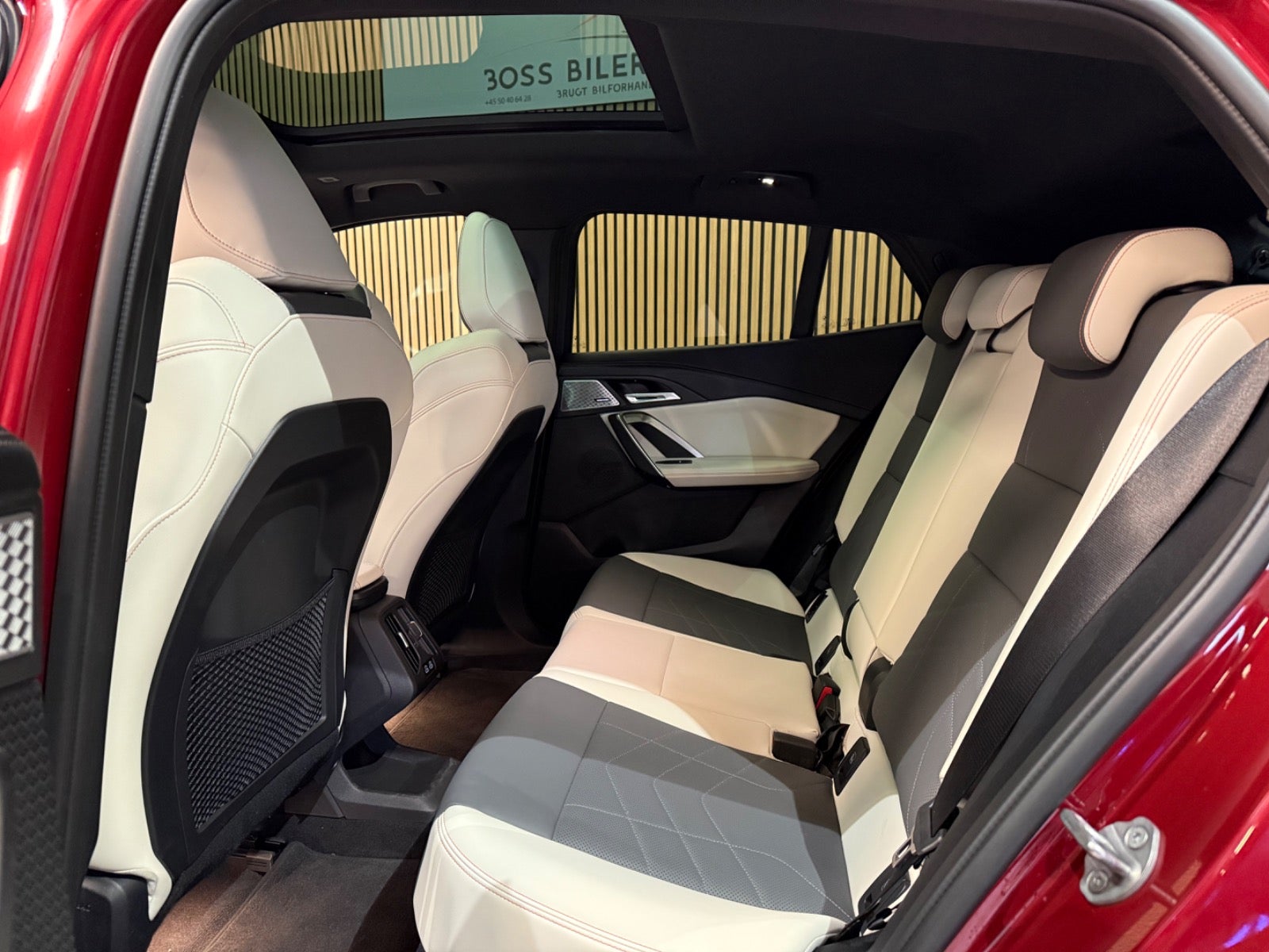 Billede af BMW iX2  xDrive30 Fully Charged M-Sport