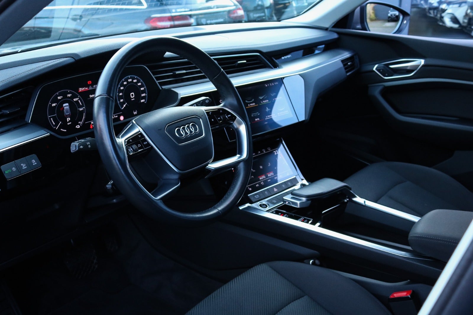 Billede af Audi e-tron 55 Advanced quattro