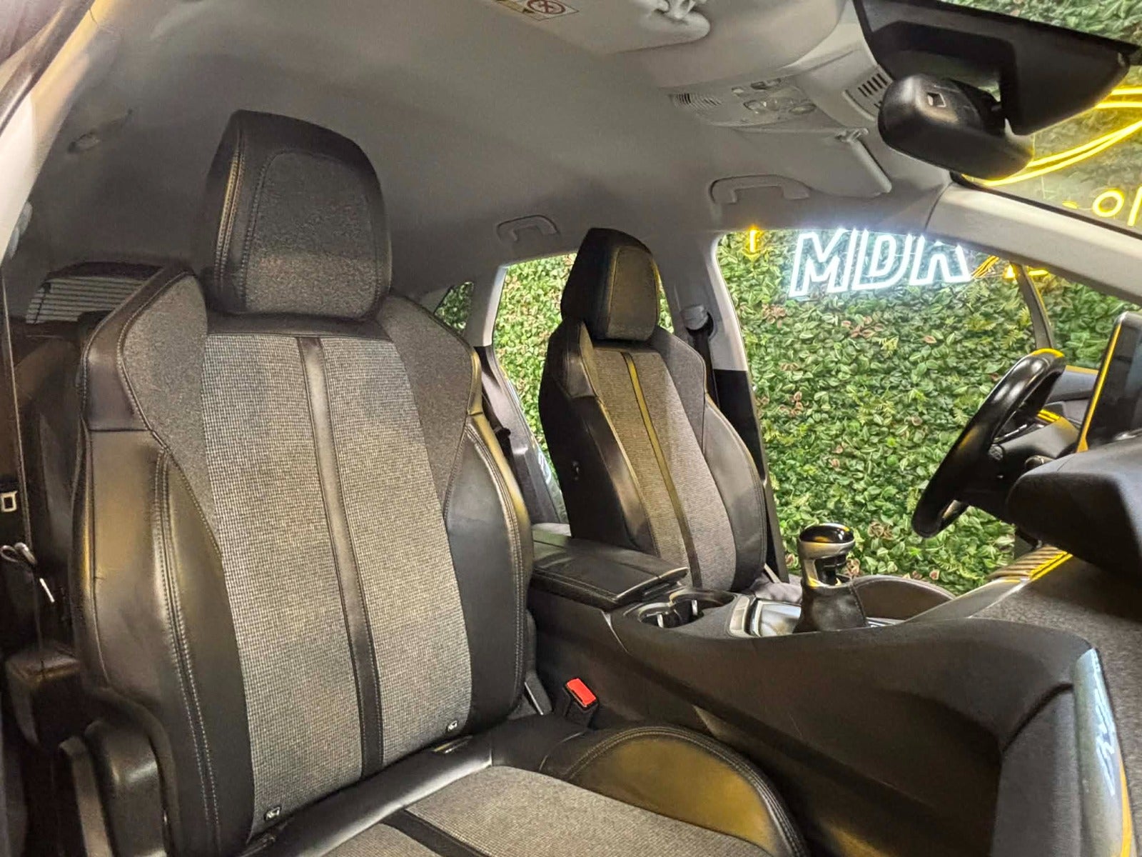 Billede af Peugeot 3008 1,2 e-THP 130 Active