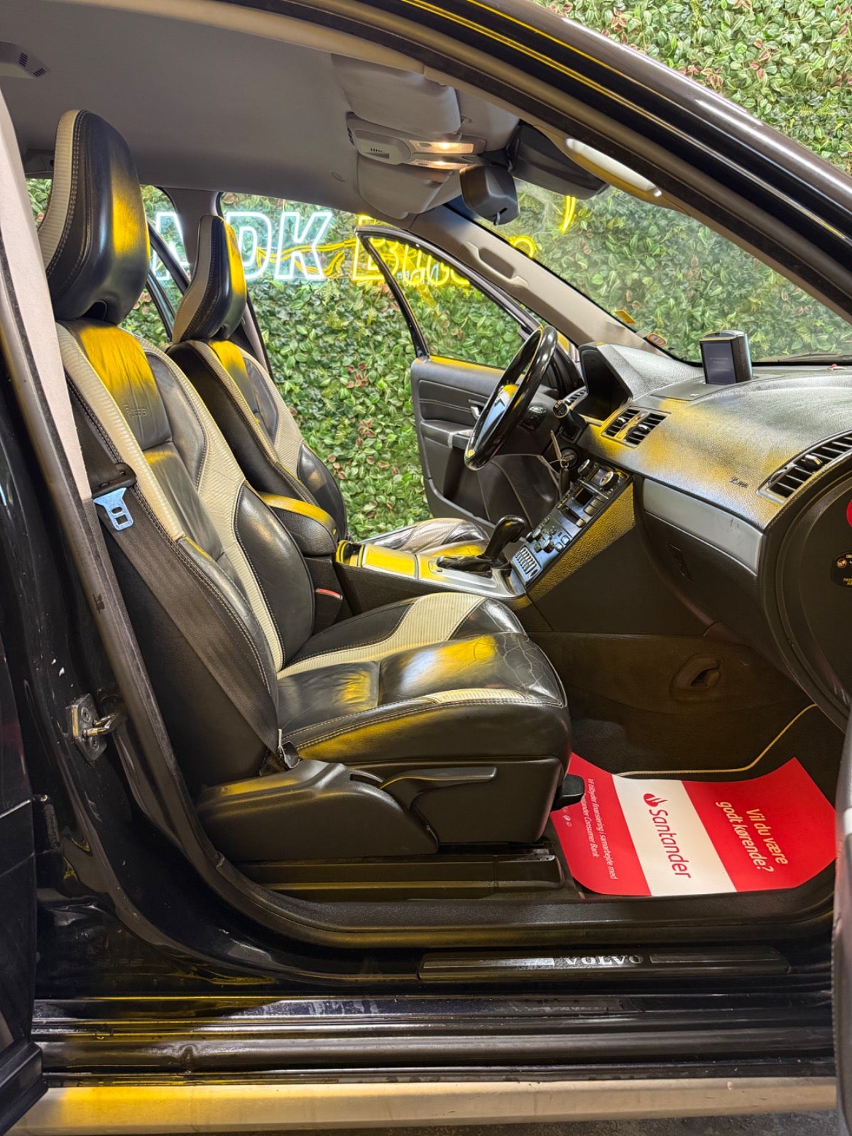 Billede af Volvo XC90 2,4 D5 200 R-Design aut. AWD 7prs