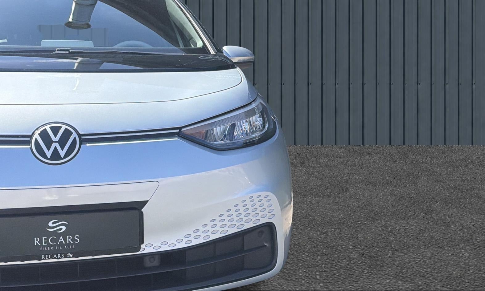 VW ID.3 Pro Performance thumbnail 2