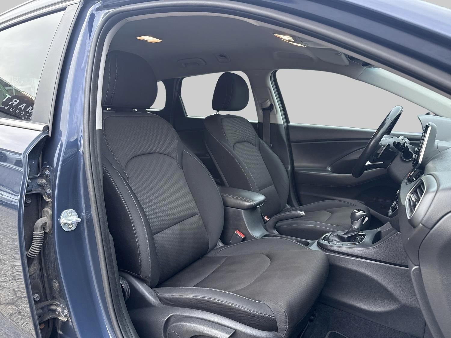 Billede af Hyundai i30 1,4 T-GDi Premium stc. DCT