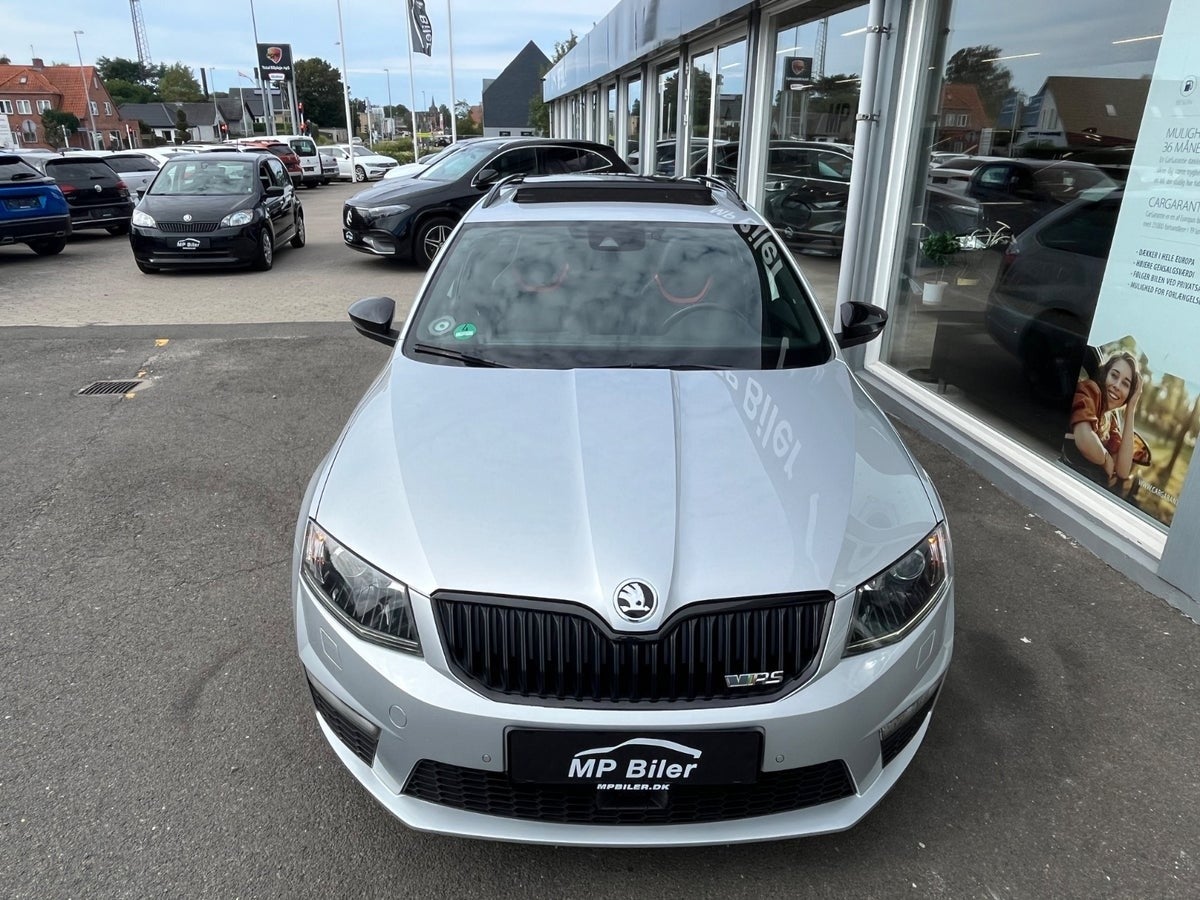Billede af Skoda Octavia 2,0 TSi 220 RS Combi DSG