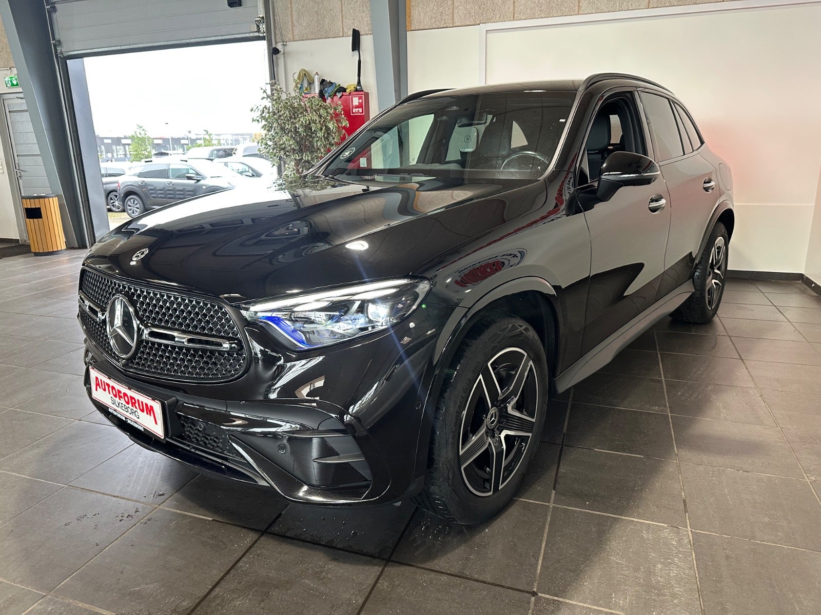 Mercedes GLC300 e, Billede 3