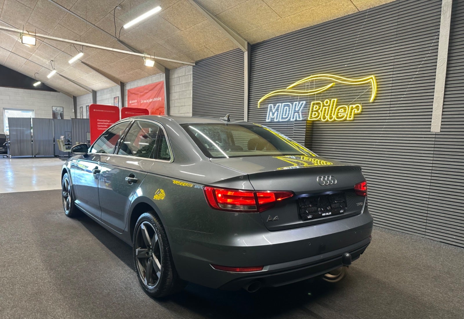 Billede af Audi A4 2,0 TFSi 190 S-tr.