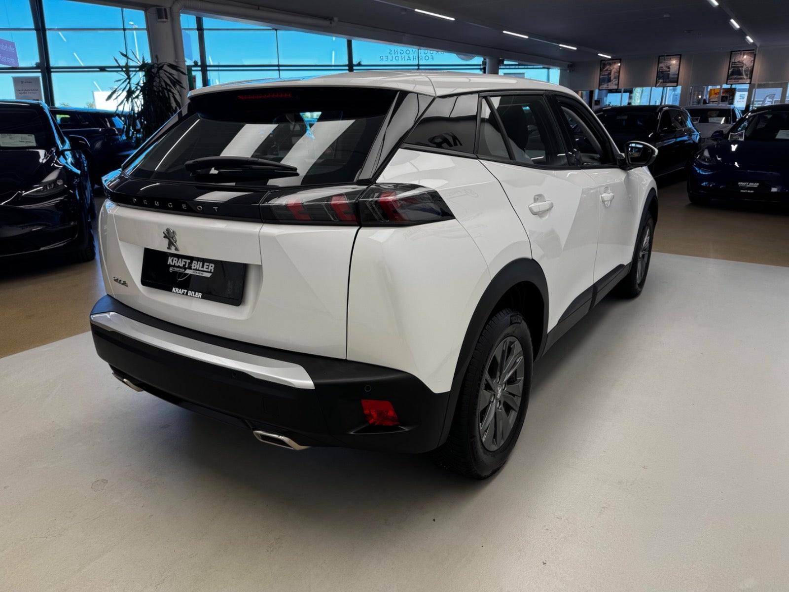 Billede af Peugeot 2008 1,2 PureTech 130 Platin EAT8
