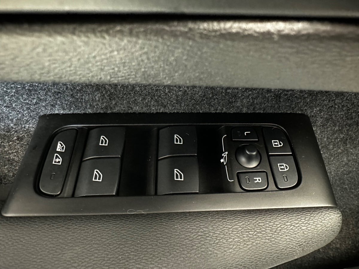 Billede af Volvo XC40  P6 ReCharge Core