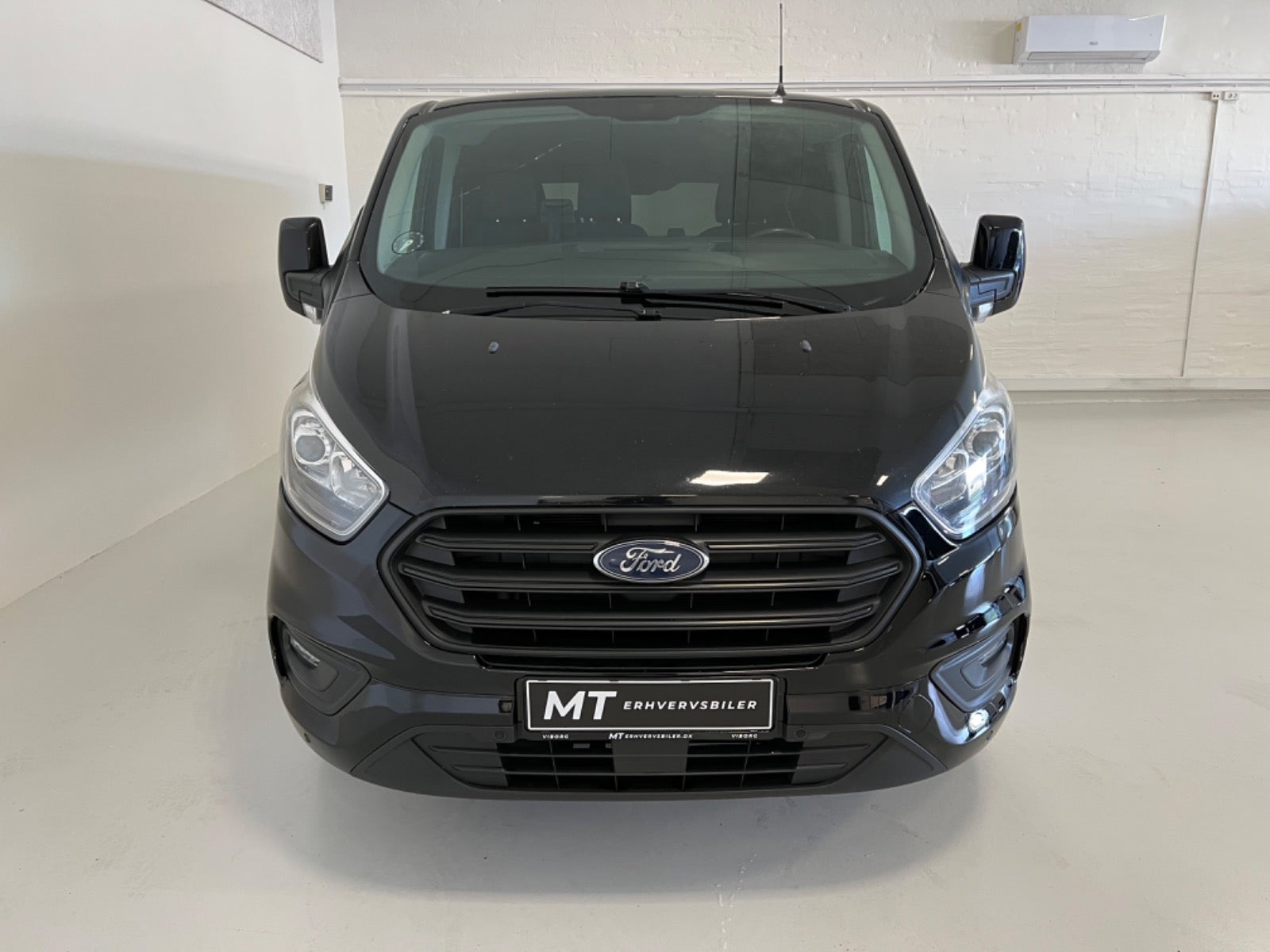 Billede af Ford Transit Custom 300L 2,0 TDCi 130 Trend