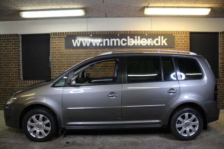 VW Touran TDi 140 Highline Van