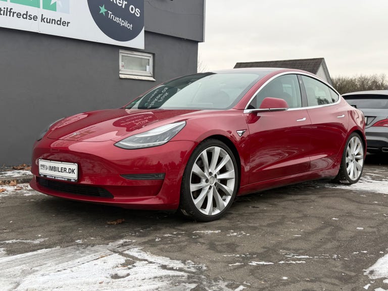 Tesla Model 3 Long Range AWD