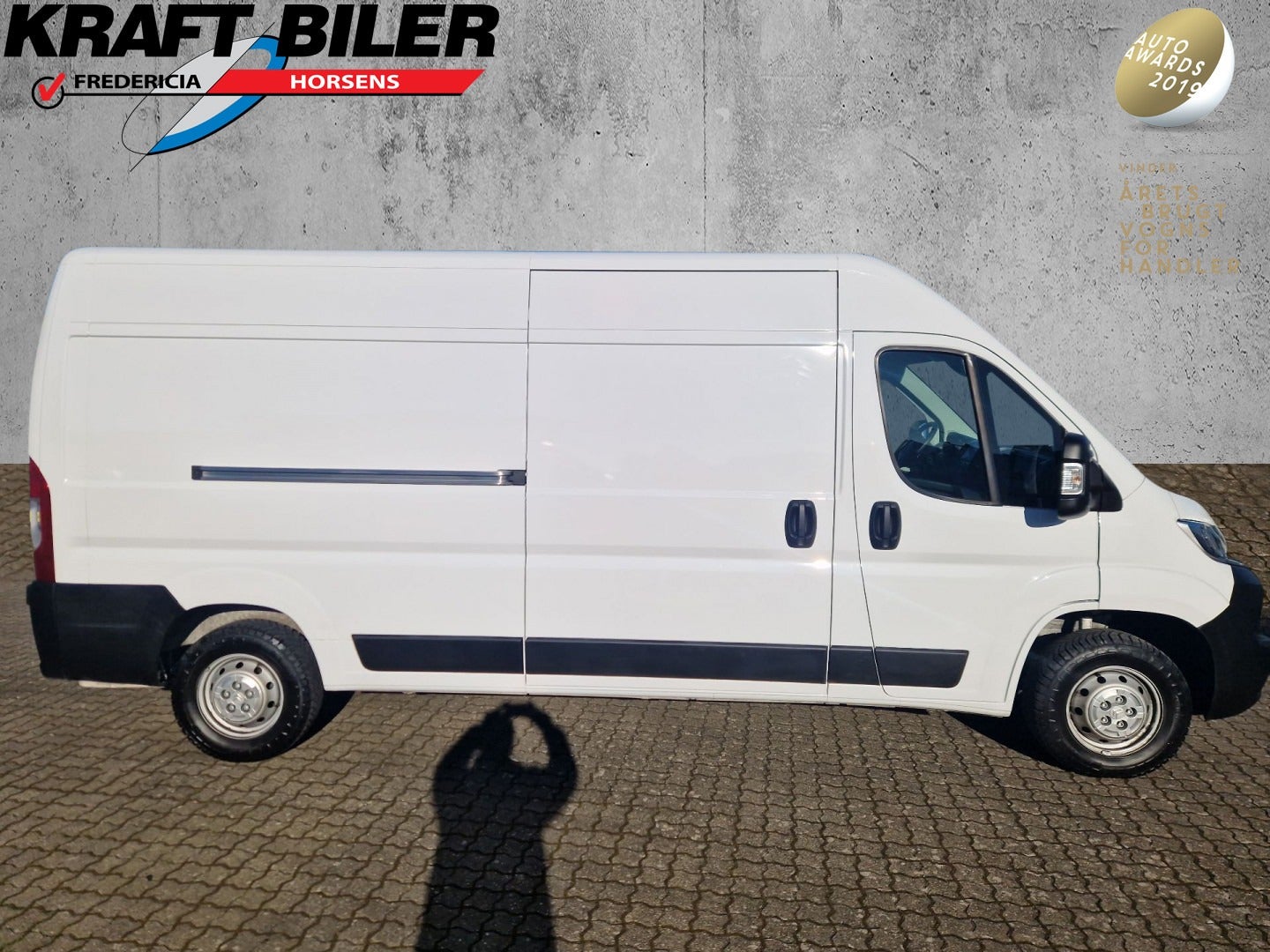 Billede af Citroën Jumper 33 2,2 BlueHDi 140 L3H2 MasterLine