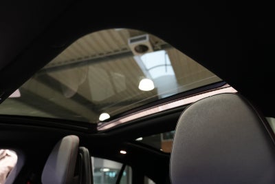 Mercedes EQE350