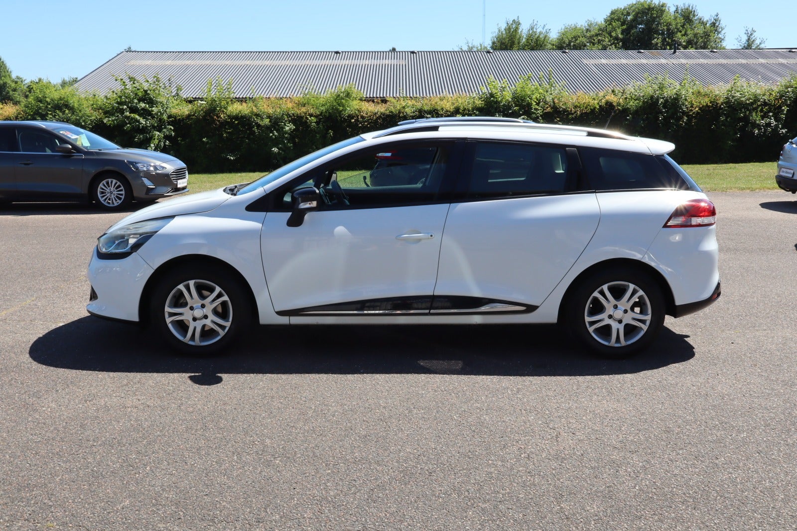 Billede af Renault Clio IV 1,5 dCi 75 Expression Sport Tourer
