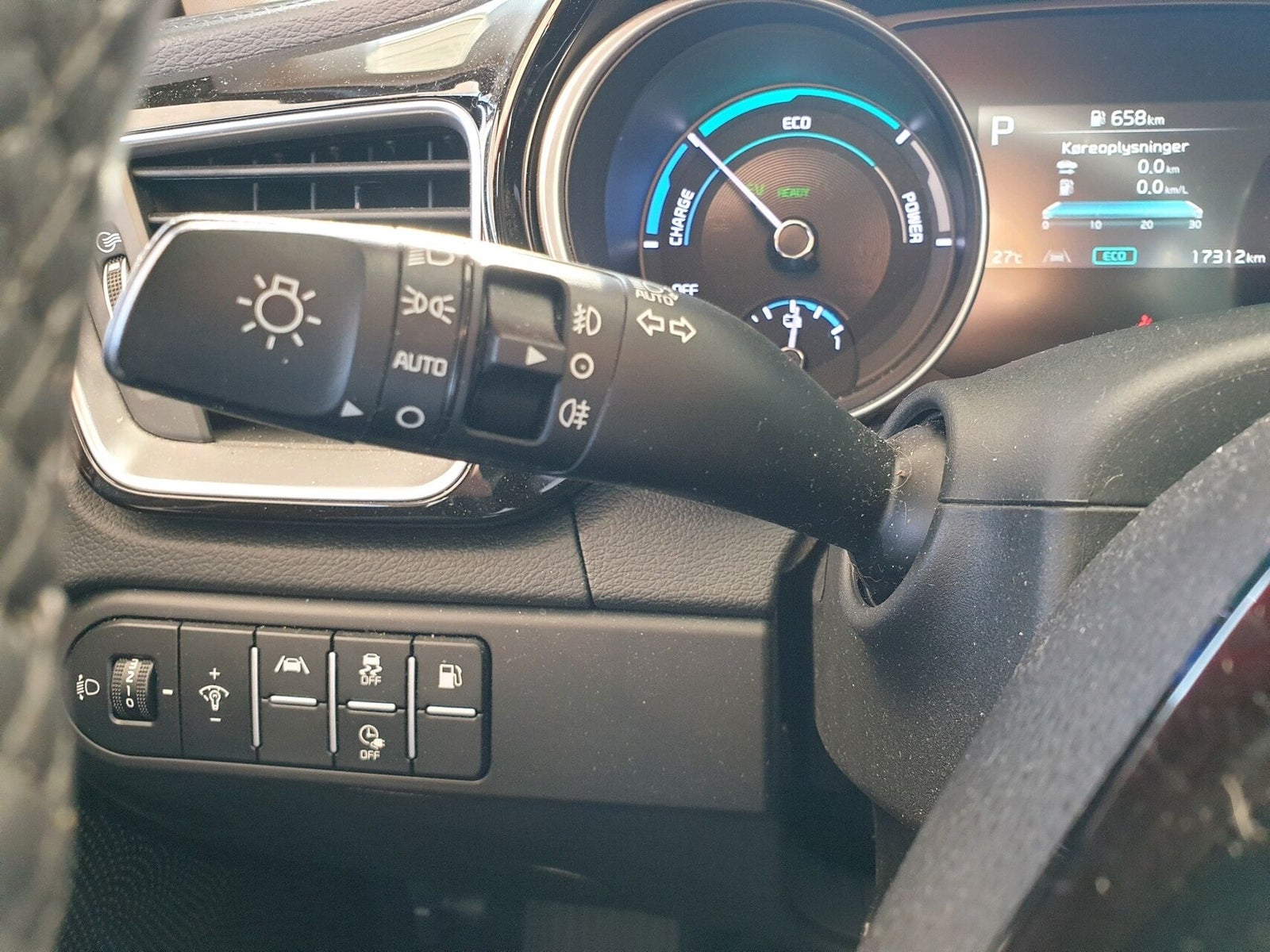 Kia Ceed PHEV Prestige SW DCT