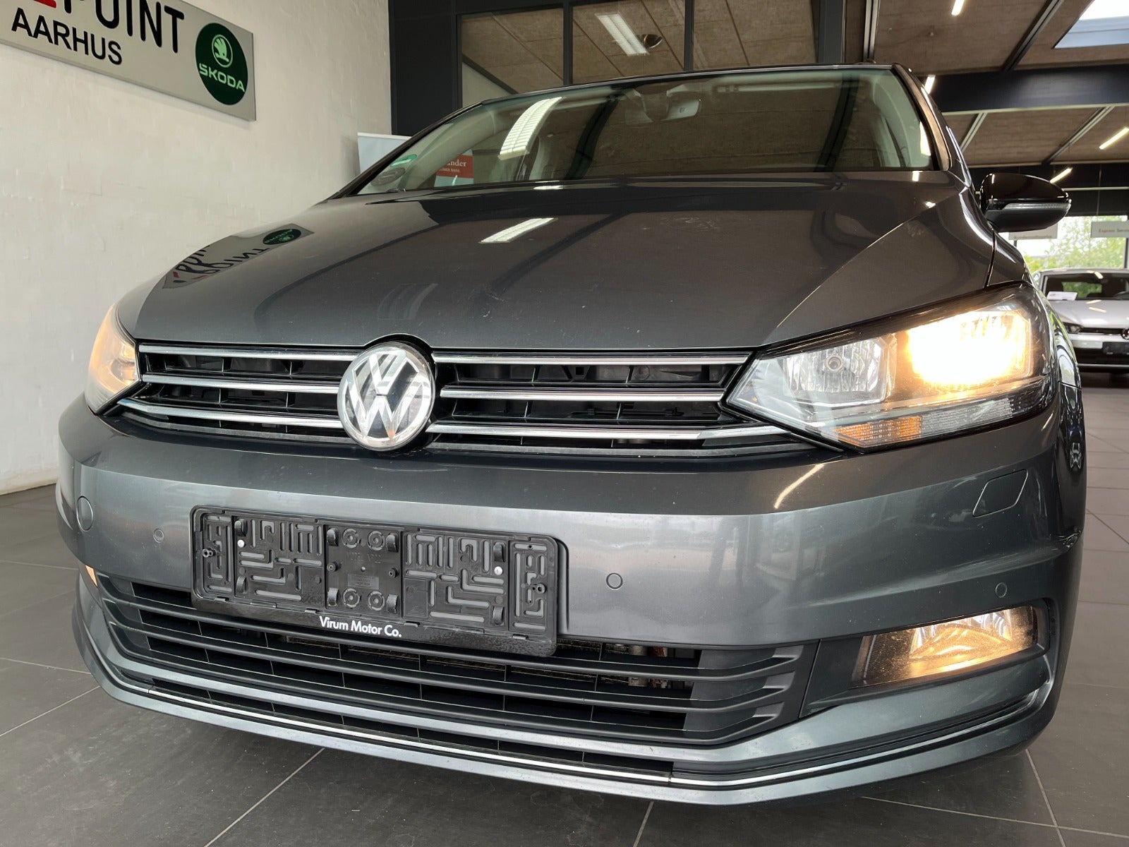 Billede af VW Touran 1,6 TDi 115 IQ.Drive DSG 7prs