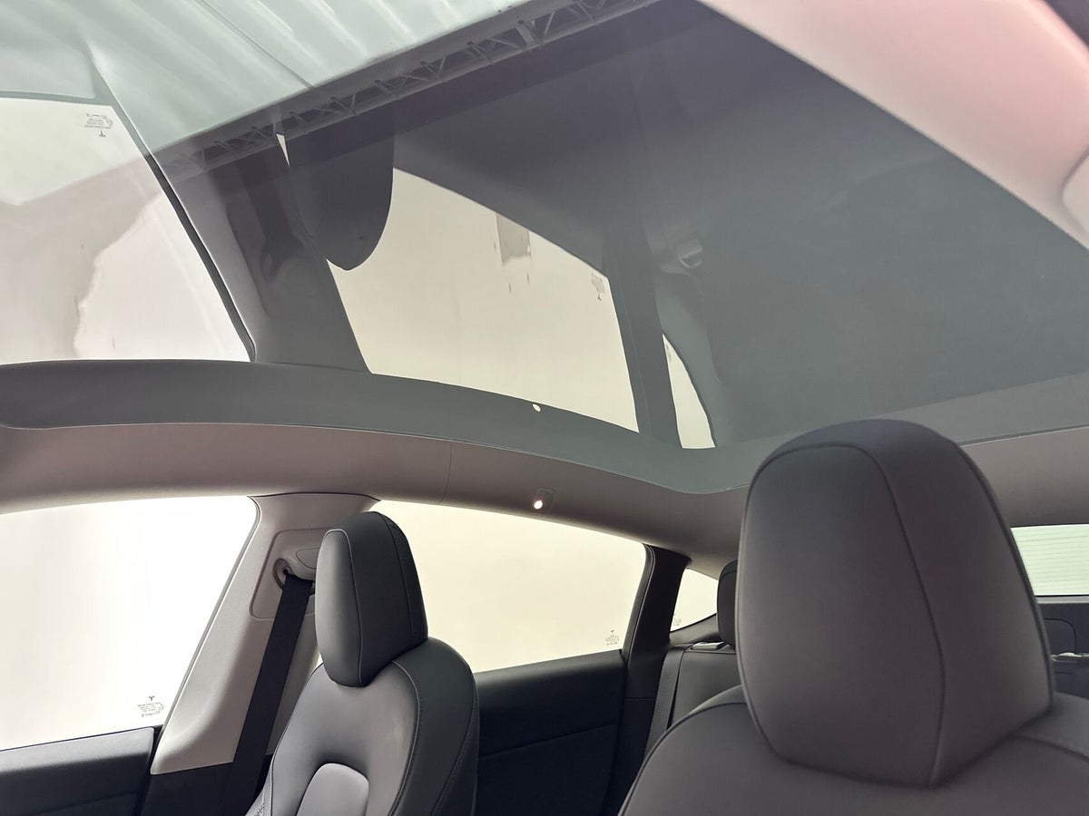 Tesla Model Y Long Range AWD billede 21