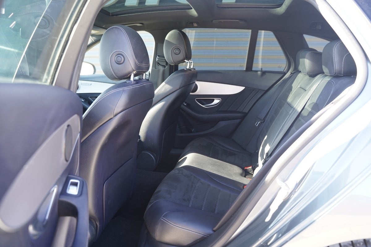 Billede af Mercedes C220 d 2,0 AMG Line stc. aut.