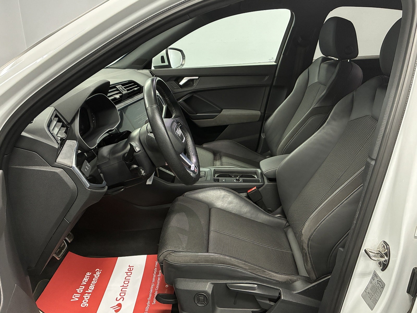 Billede af Audi Q3 45 TFSi e S-line plus Sportback S-tr.