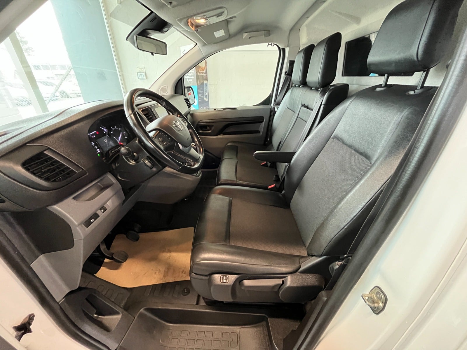 Billede af Toyota ProAce 2,0 D 144 Long Comfort