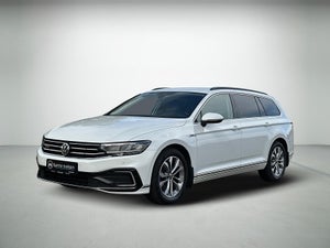 VW Passat GTE Variant DSG
