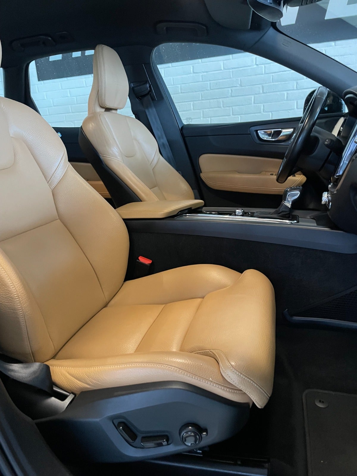 Billede af Volvo XC60 2,0 D4 190 Inscription aut.