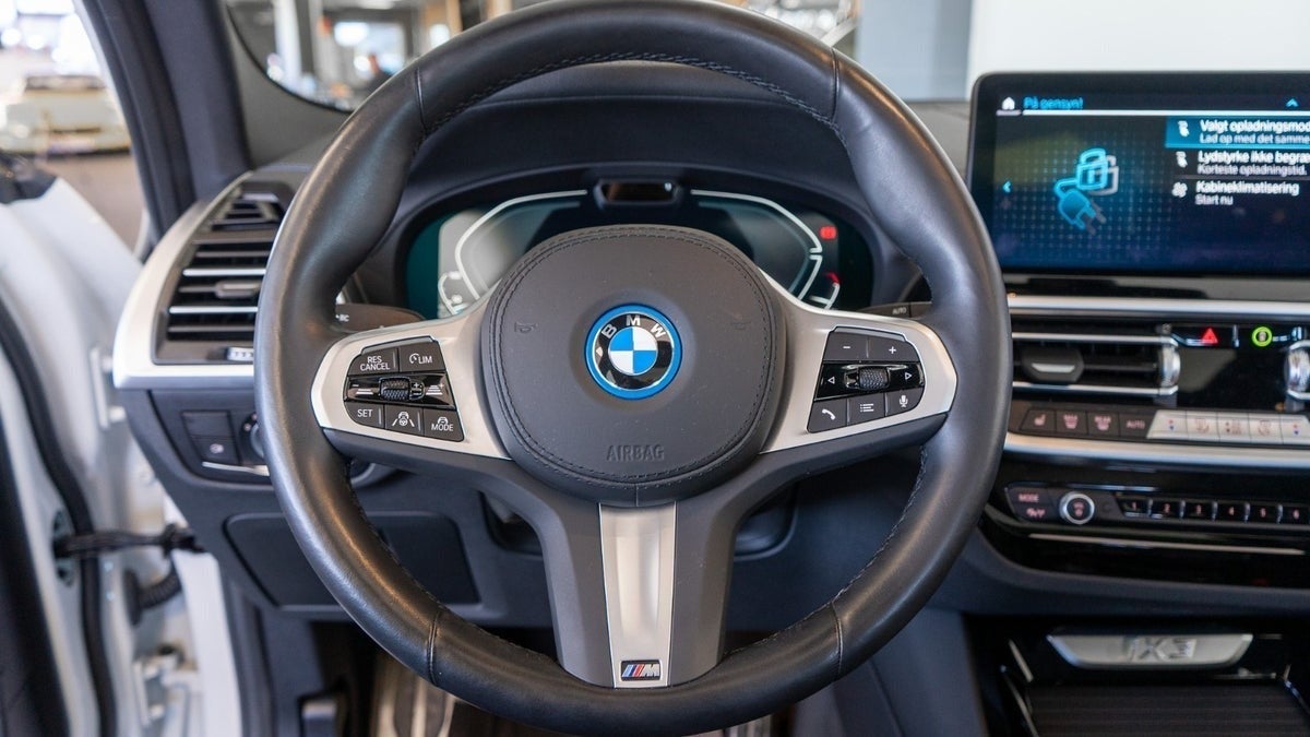 Billede af BMW iX3  Charged Plus M-Sport