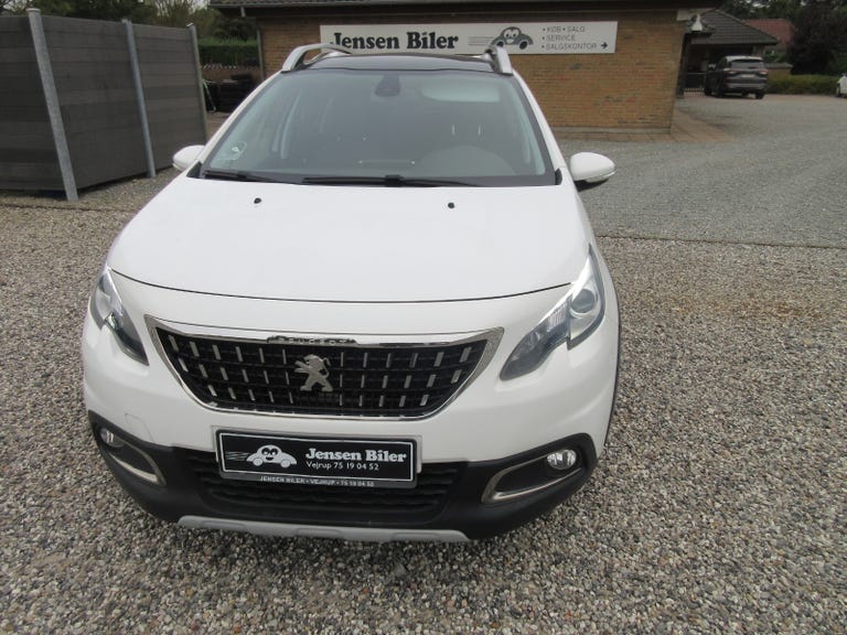 Peugeot 2008 PureTech 130 Allure Sky