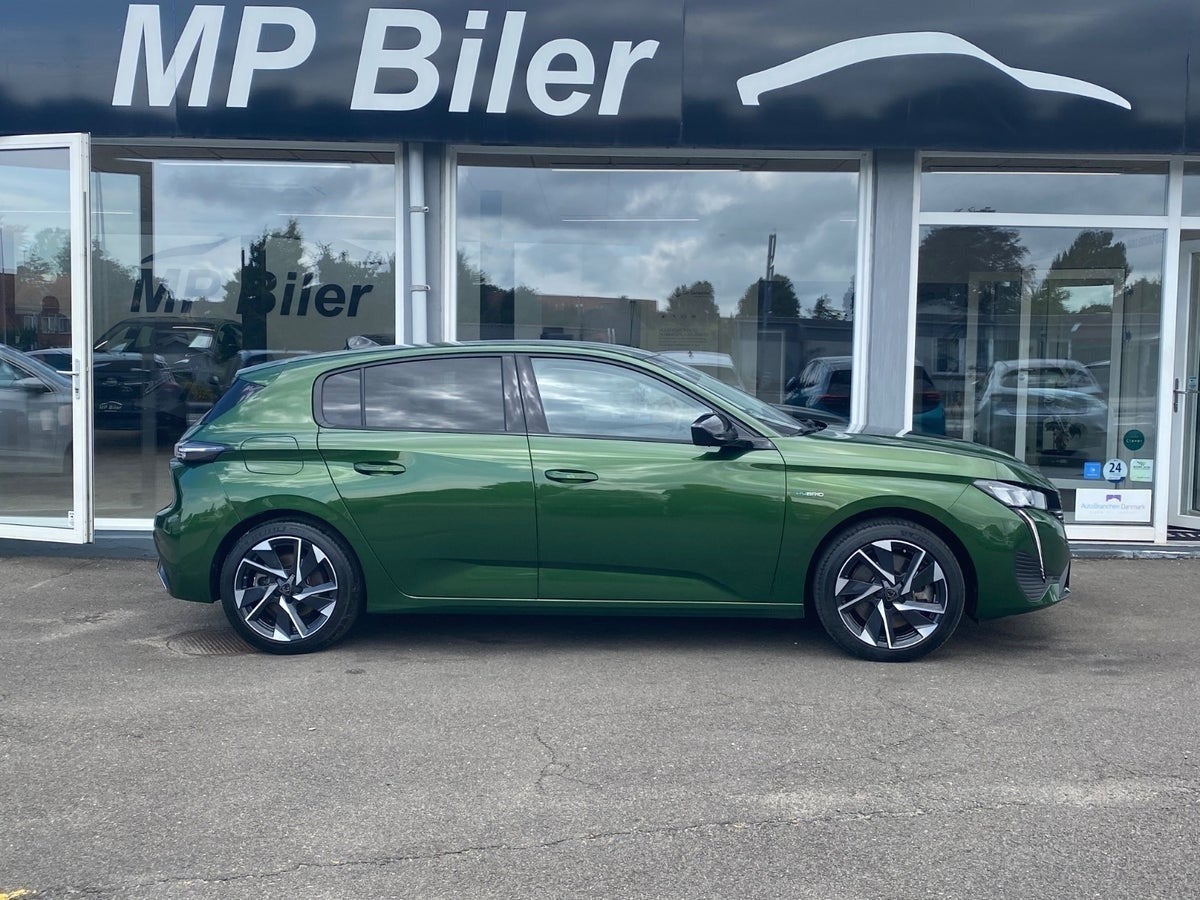 Billede af Peugeot 308 1,6 Hybrid First Selection EAT8