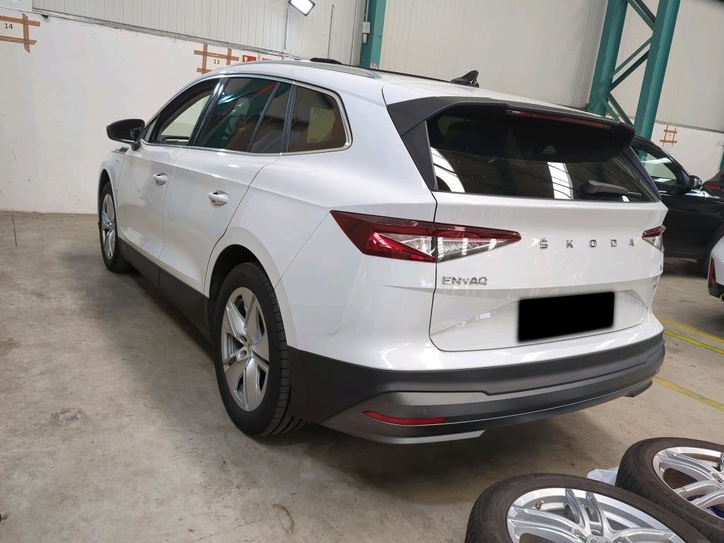 Skoda Enyaq iV Plus Loft