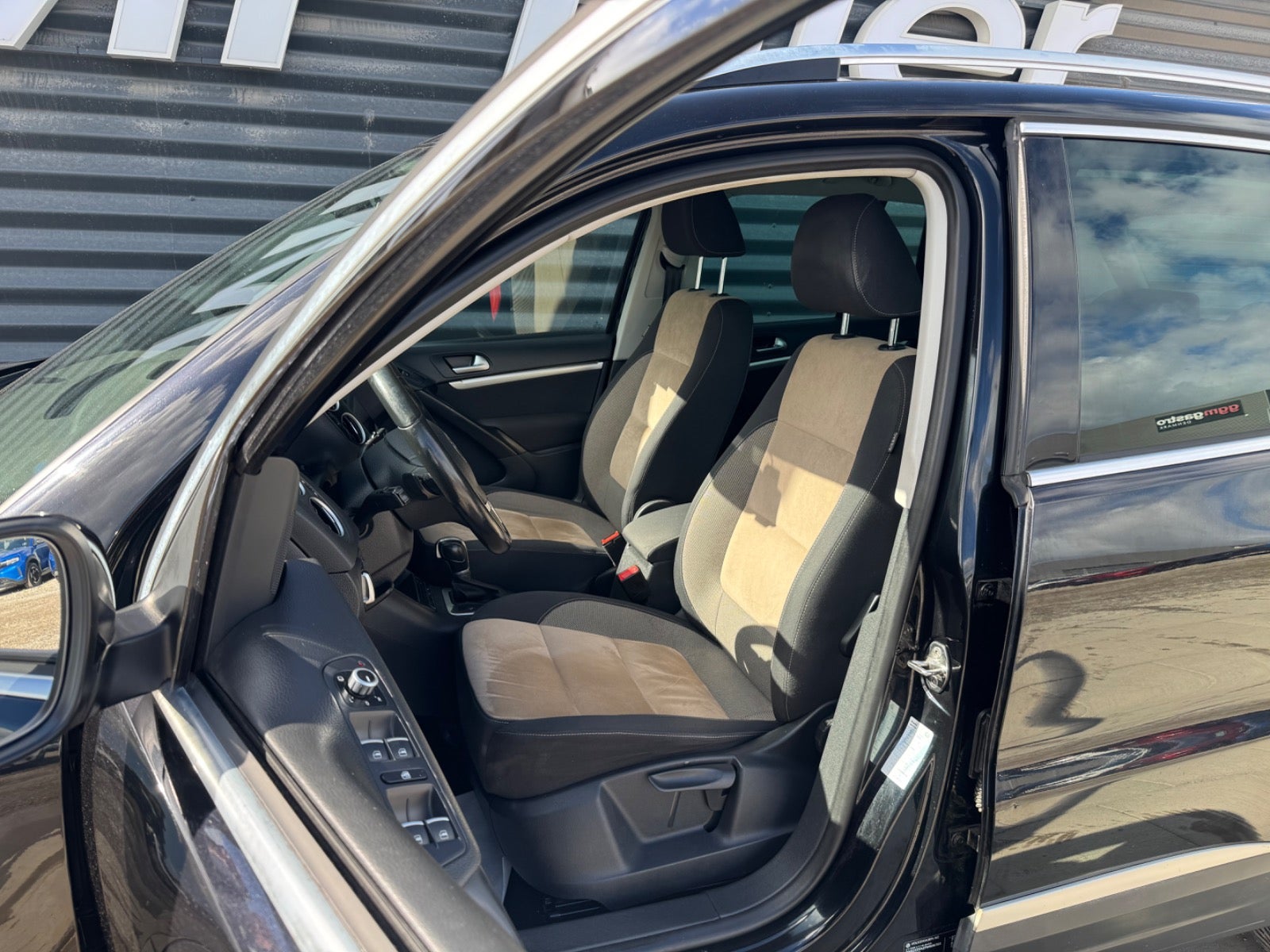 Billede af VW Tiguan 2,0 TSi 210 Sport & Style DSG 4Motion