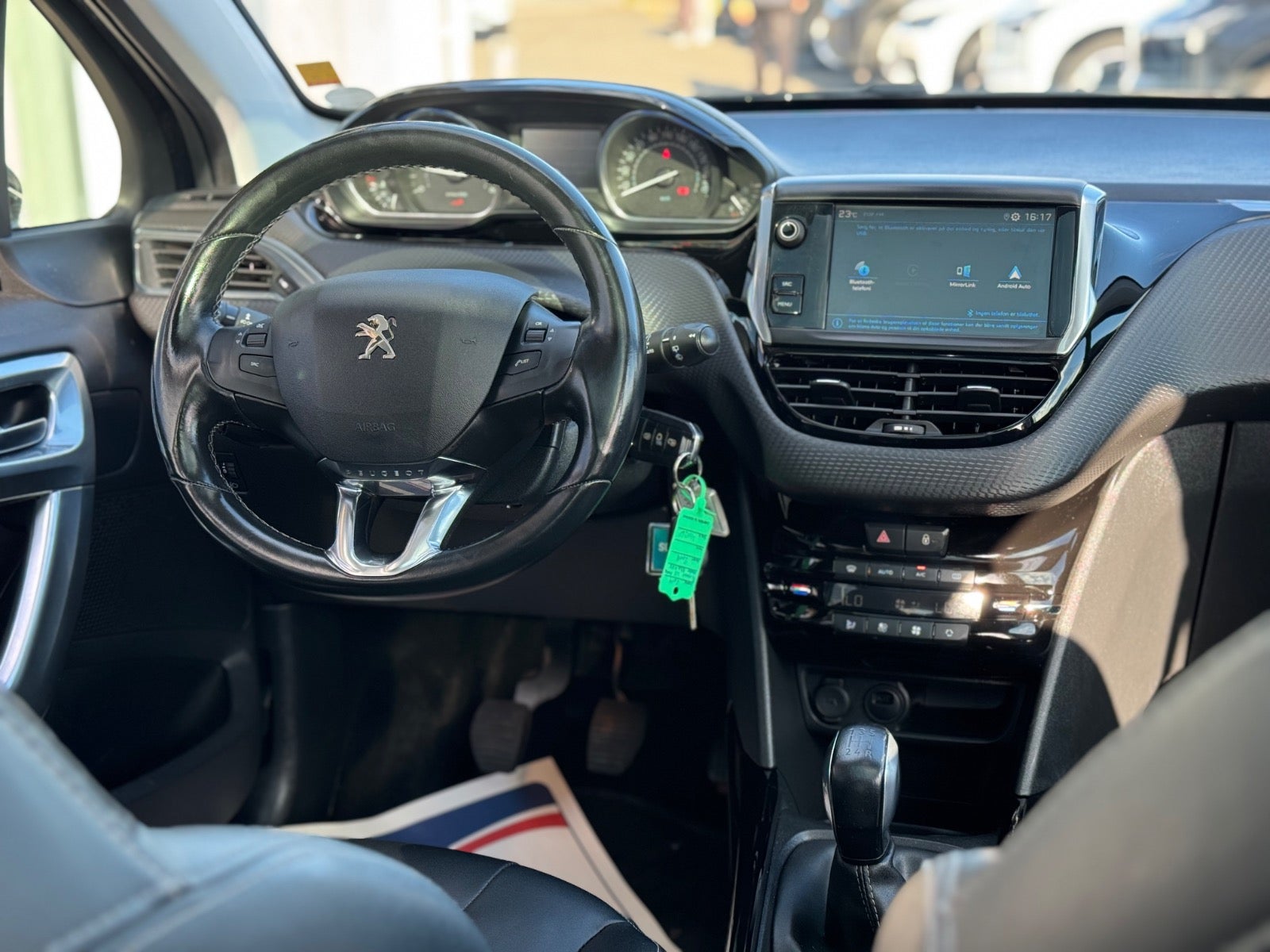 Billede af Peugeot 2008 1,5 BlueHDi 100 Prestige Sky