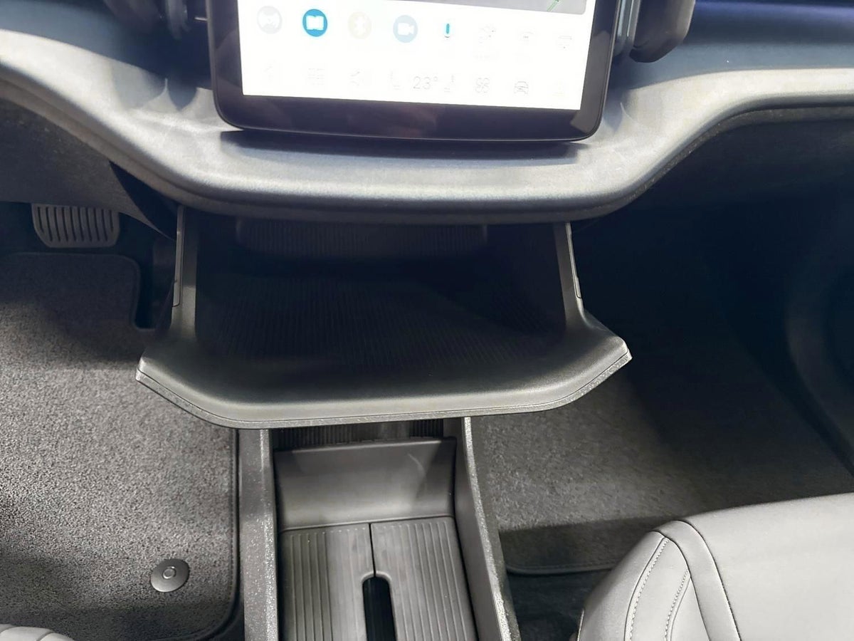 Volvo EX30 Extended Range Ultra billede 23