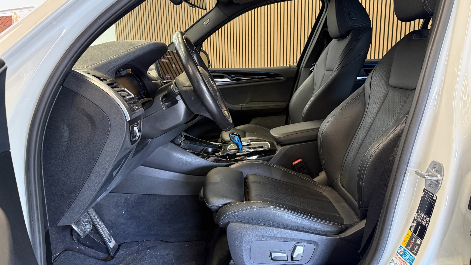 Billede af BMW iX3 Charged M-Sport