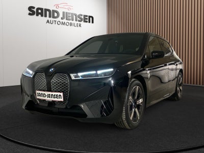 BMW iX xDrive40 Supercharged
