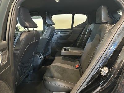 Volvo XC40 P6 ReCharge Core