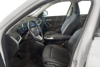 BMW iX1 xDrive30 X-Line - 4