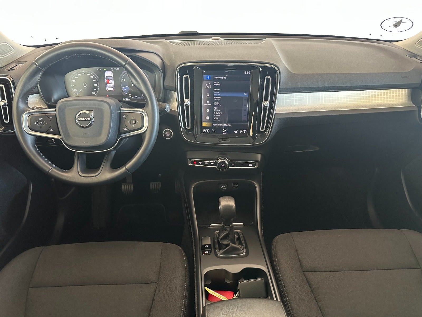Billede af Volvo XC40 1,5 T3 163 Momentum