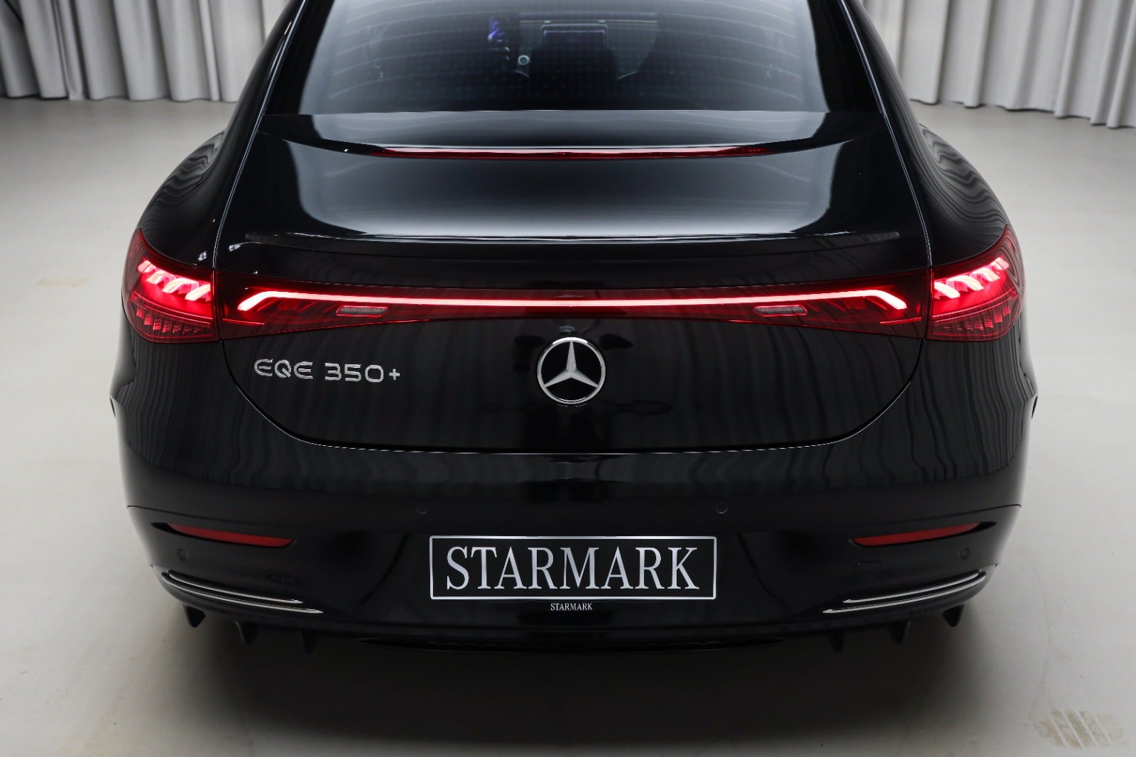Mercedes-Benz EQE 350+
