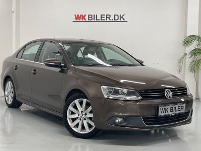 VW Jetta 1,4 TSi 122 Highline BMT 4d