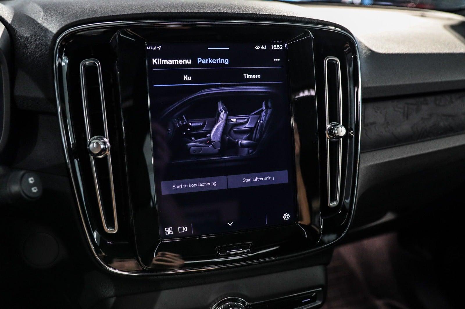 Billede af Volvo XC40  P6 ReCharge Ultimate