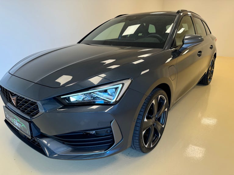 Seat Leon eHybrid Cupra Sportstourer DSG