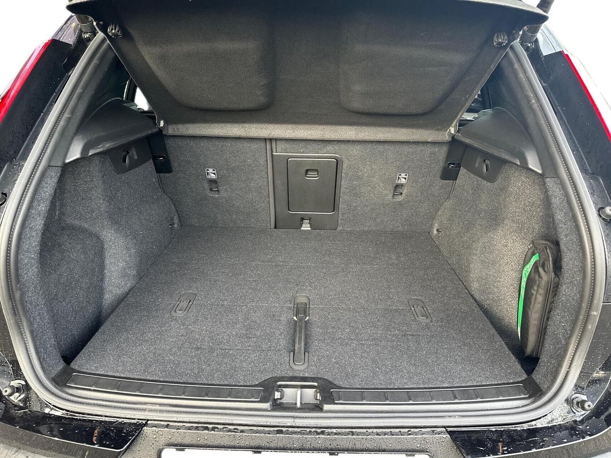 Volvo EX40 Extended Range Black Edition billede 16