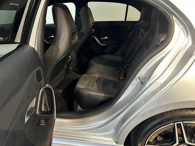 Mercedes-Benz A 220 d (6/8)